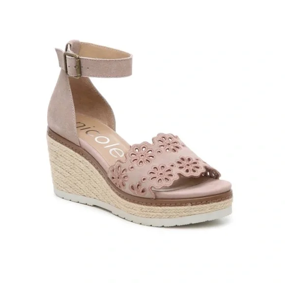 Mauve Espadrille Wedge - Picture 1 of 6